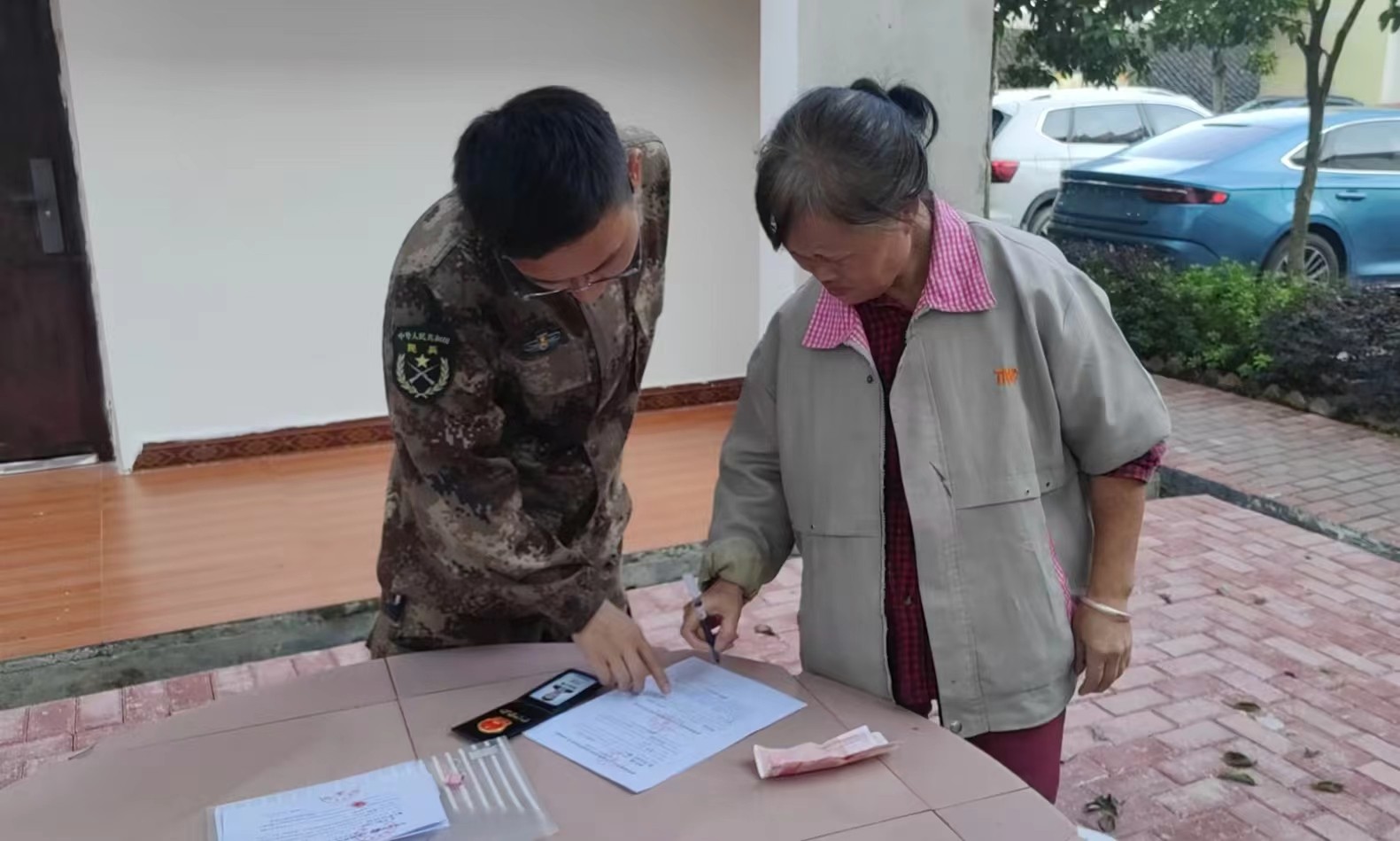 pic(6).jpg pic(6).jpg