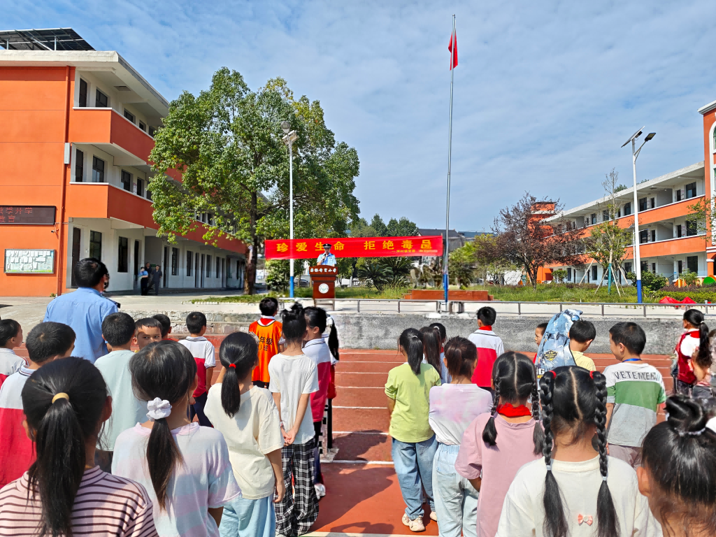 图片1.png